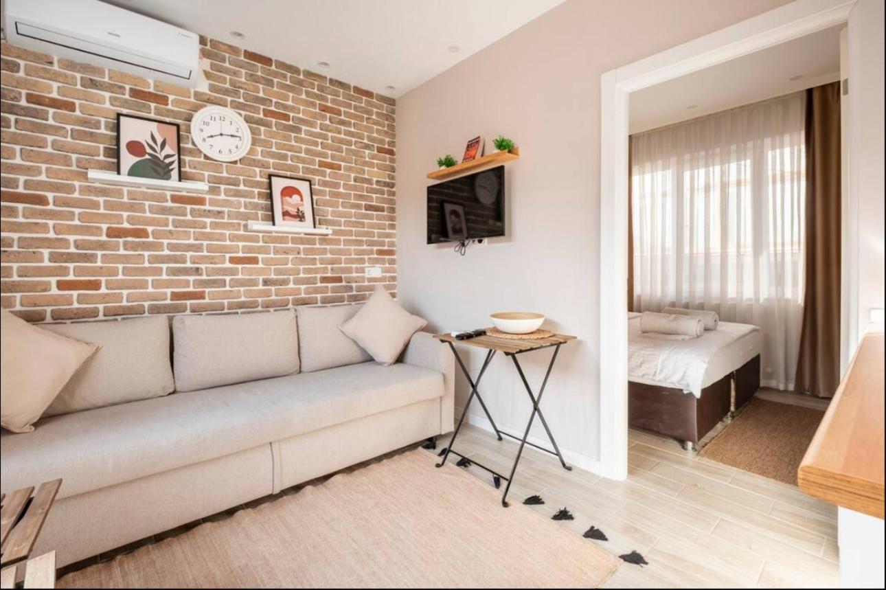 Apartment Evin *